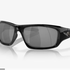 Oakley Valve Men’s Polarized Sunglasses